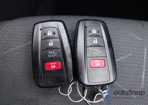 2024 Toyota Rav4 Xle z USA, uszkodzony, nr VIN 2T3P1RFV5RC479366